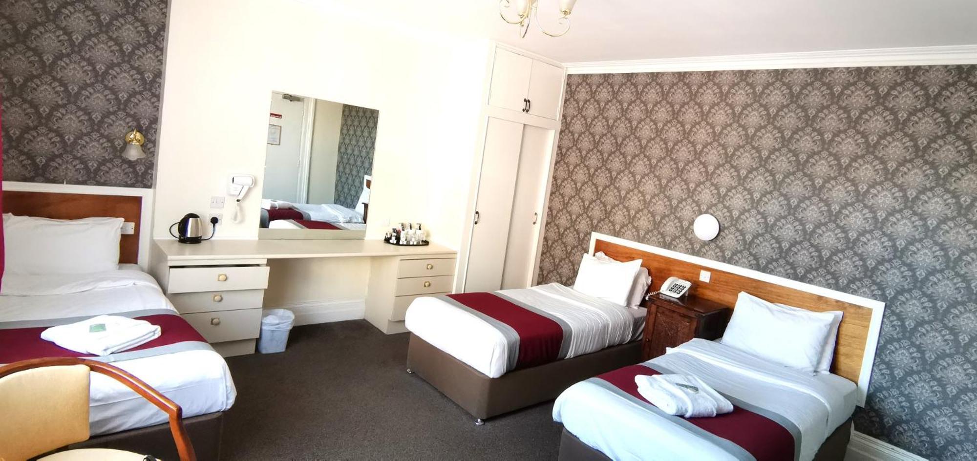 Russell Hotel Royal Tunbridge Wells Exterior photo